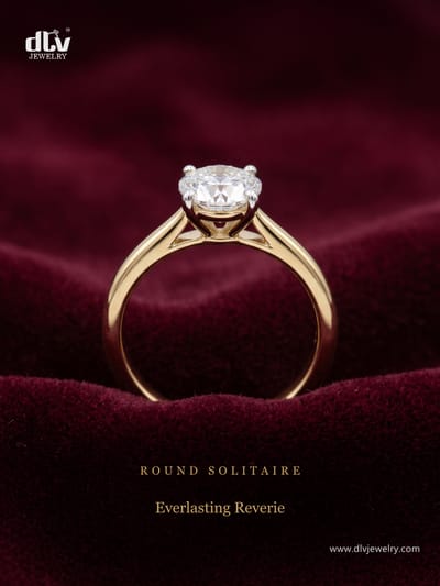 Everlasting Reverie: a round lab-grown diamond on four claws, on a plain gold band. The classic solitaire, made to order