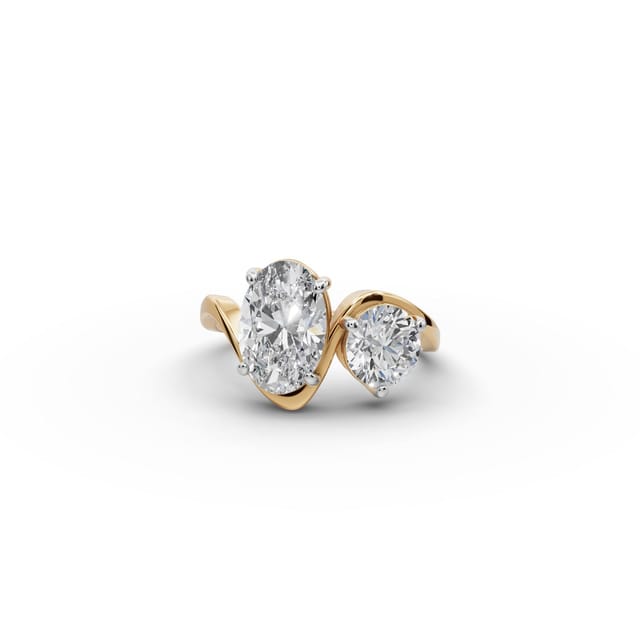 Everlasting Whisper Oval Lab-Grown Diamond Two Stone Toi Et Moi in yellow gold, set with lab-grown diamonds