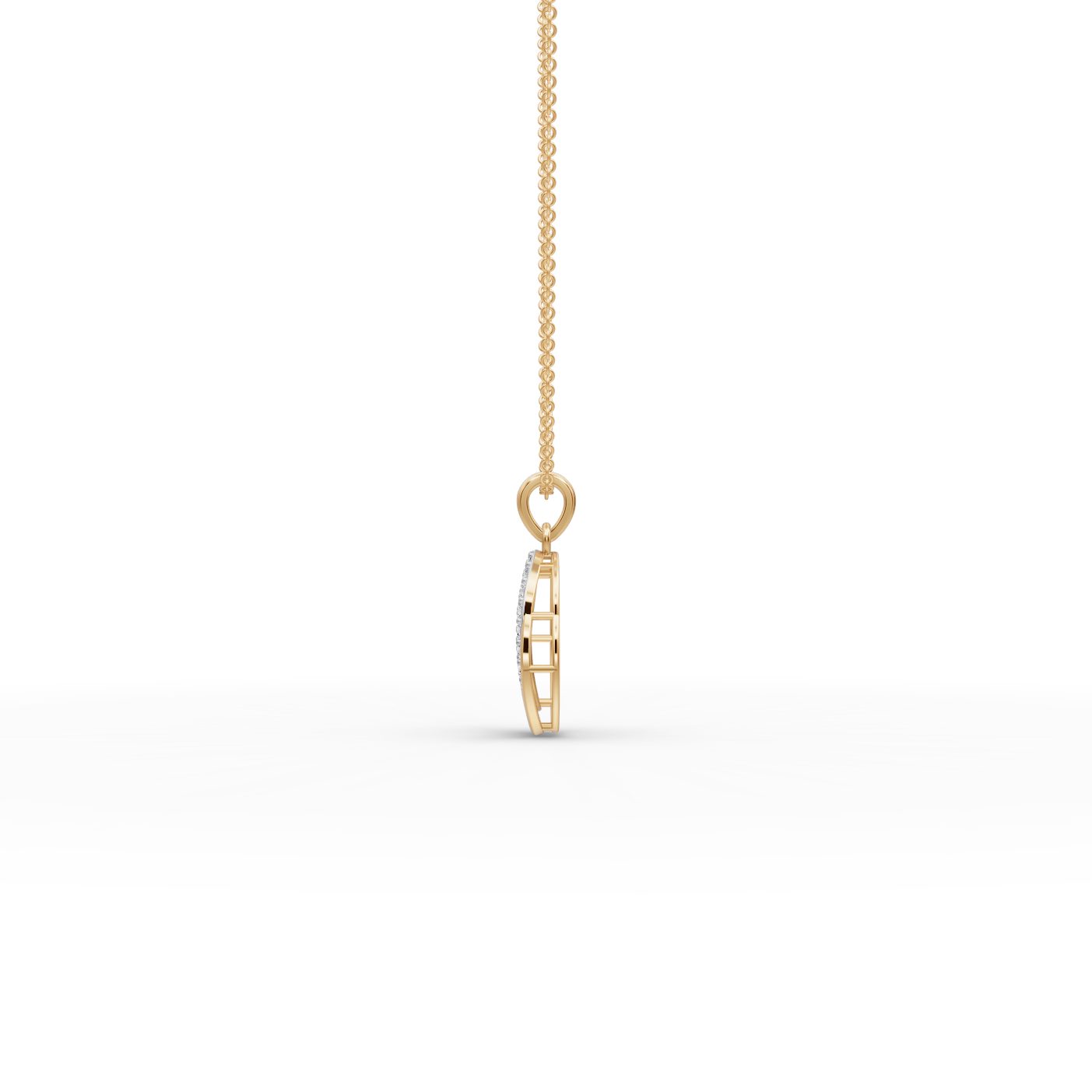 Radiant Signature Round Lab-Grown Diamond Cluster Pendant in yellow gold