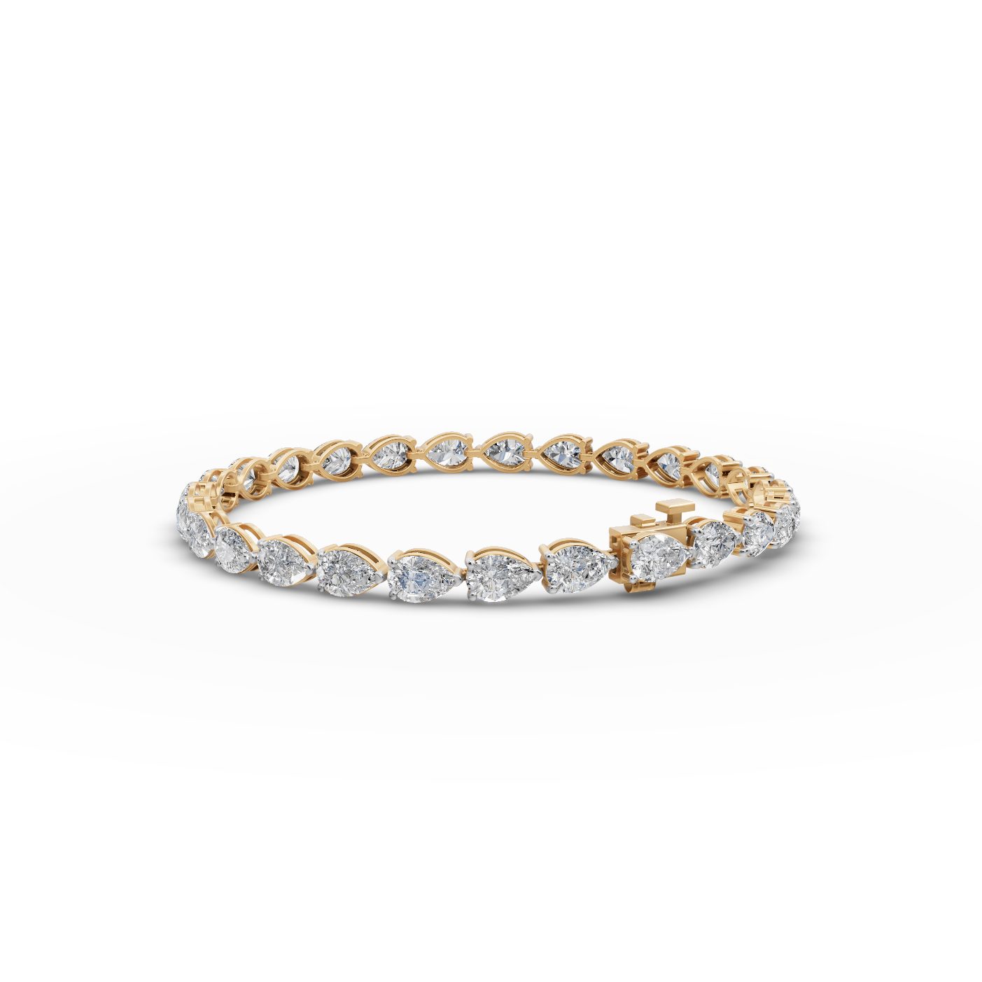 Iconic Line Pear Lab-Grown Diamond Tennis Bracelet in yellow gold